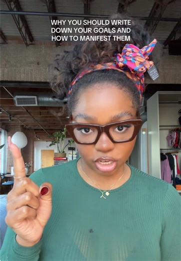 How to Write Down Your Goals and Manifest Success