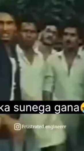 ≧⁠▽⁠≦ MR . GULJAR ALAM •⁠ө⁠•♡ on Instagram: "#🎂要怎麼不經意的讓另一一半看到這篇文👀 儀式感滿滿🈵🔜蛋糕小熊蠟燭旋轉褸盒🕯️ 嘿~閉上眼睛～許個願吧✨ 希望你的願望會實現 （偷偷按下機關）有我幫你準備的小驚喜唷 ⚠️ 商品是蛋糕小熊機關盒 沒有附戒指💍禮物要自己準備唷 流行周邊好物推薦搜尋 ✨ 玩具公仔搜尋🔍 寵物周邊搜尋 🔍 勗新商品資訊請看限時動態精選💭 下單方式🛒 🔜留言”+1；小編火速回覆你下單資訊 🔜留言”+1； 小編火速回覆你下單資訊 可自行截圖商品私訊購買‼️ 付款方式 台灣地📦匯款、ATM轉帳（可無摺）、街口支付 支持全球順豐配送🌍微信、支付寶收款 國外配送約2週左右 因天氣、不可控因素可能延誤 能接受再下單🗳️可詢問客服配送進度."