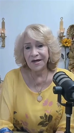 👉 ✨ ¿QUÉ TE QUIERE DECIR EL ARCÁNGEL GABRIEL? | Mensajes de Moyra Victoria. Espiritual