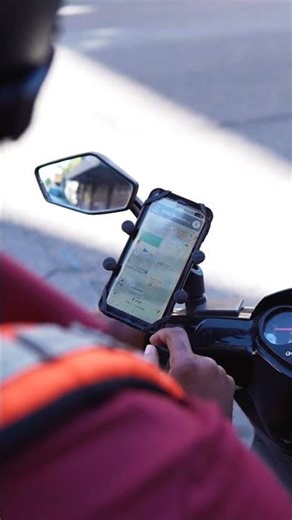 How your phone's GPS actually calculates your location using Einstein'... 💻 #Tech #Shorts