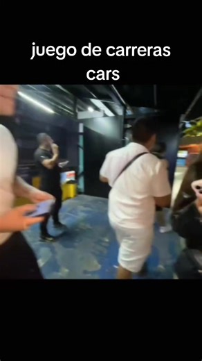 pero la beba al final les quito el carro de 2 y jun no manejo por chiquito jajajaj 🤣 humor show amigos #zully🐱 #gatchurras😺💘 #paratiiiiiiiiiiiiiiiiiiiiiiiiiiiiiii #fyp #luckybrown @zully🐱 @GATZU🐱 @Zullyy