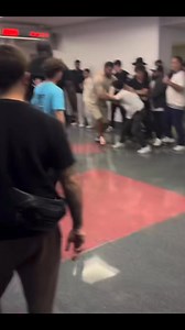 BACKSTAGE CHAOS 😳🥊 Former UFC heavyweight champion Andrei Arlovski got into a REAL fight backstage at Jake Paul vs Anthony Joshua after a run-in with Jack Doherty’s team. Words were exchanged. Punches were thrown. Security rushed in. This wasn’t scripted. This wasn’t content. This was REAL. Should influencers even be allowed backstage with fighters? 👀 👇 Sound off in the comments. #UFC #Boxing #BackstageBrawl #AndreiArlovski #JakePaul #AnthonyJoshua | MMAWeekly.com