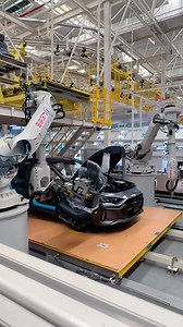 La robotique et l'IA vont detruire plusieurs emplois, l'homme est remplacé par des machines #AI #reelsfbシ #motivation #technology | Ne Mbuta Diakiese | Facebook