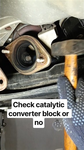 How to check catalytic converter block or no?🚘 #automobile #mechanic#shortvideo #catalytic#trick#car