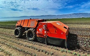 作物と雑草をAIで認識、自動運転除草ロボット開発FarmWiseに農業界から寄せられる熱い視線 - BRIDGE（ブリッジ）