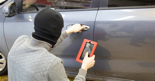 «Mouse jacking» : les 3 techniques des hackers pour voler une voiture en une dizaine de secondes