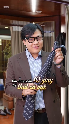 THAICOM on Instagram: "Cách thắt cà vạt siêu nhanh và dễ"