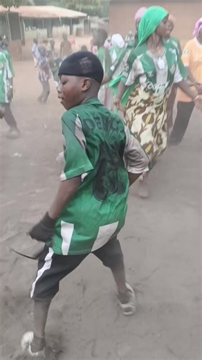 Vidéos de madess (@madess914) avec son original - user7268691812430