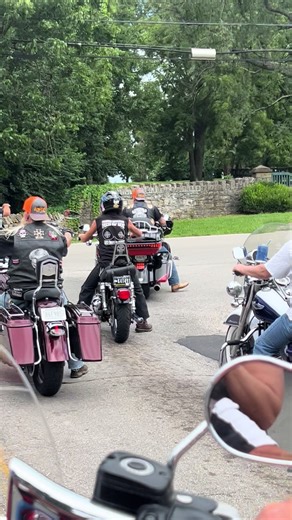 Emily Robison on TikTok