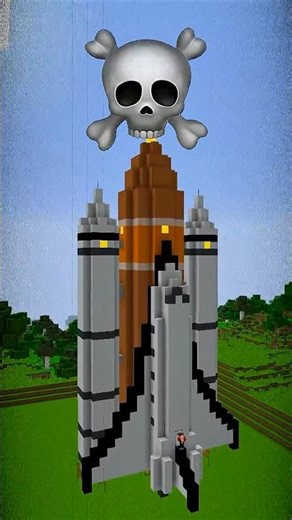 SPACESHIP ROCKET House Build Battle In Minecraft - NOOB VS PRO CHALLENGE Maizen Mizen Mazien Parody