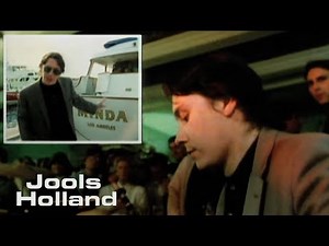 Jools Holland plays "Bumble Bee Boogie" live on The Tube, 26.10.1984 - OFFICIAL