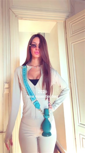 2026 Essential Bag: Must-Have Accessories for Everyone