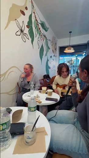 LUZC and her new backup singer!