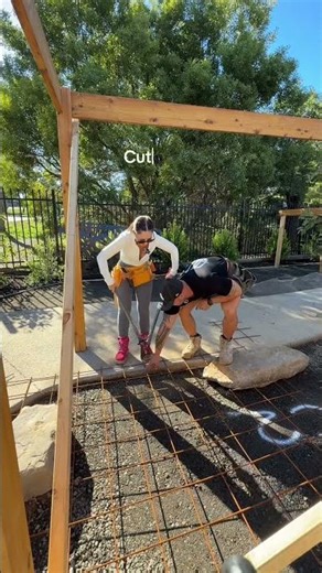 When she tries to use bolt cutters