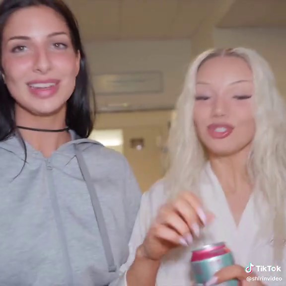 Schere, Stein, Papier: Der Spaß von Shirine David