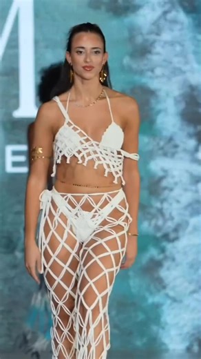 43K views · 324 reactions | Beautiful model Catwalk | Miami fashion week | slow motion #reels #fashion #video #reelsfb #slow #model #catwalk #performance | Trendy Things | Facebook
