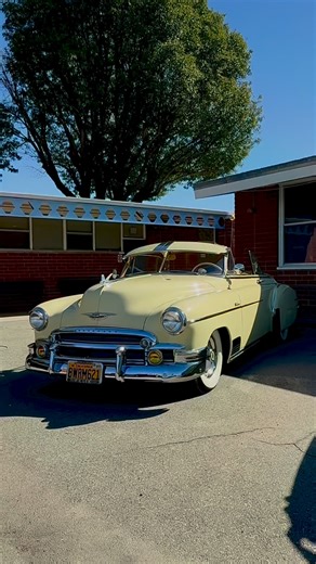 Peter Mark on Instagram: "1950 Chevrolet Deluxe Convertible #classicchevy #1950chevy #chevydeluxe #chevyfleetline"