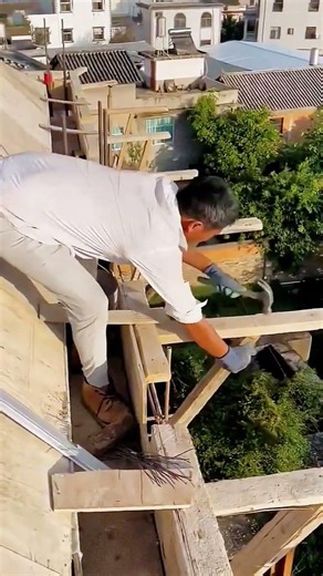 Unbelievable Carpentry Skills! #shorts