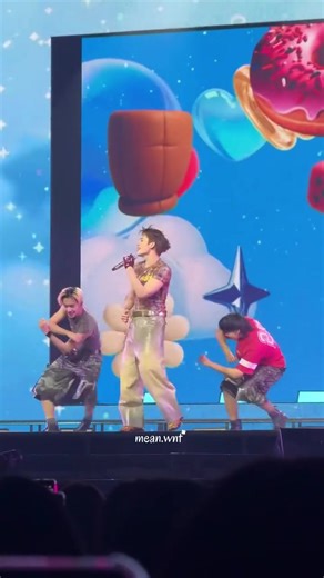 มีอีกไหมคนที่น่ารักเหมือนเธอออ 🤭 @Jimmy_Jitaraphol #JimmySeaFanconD2 #jimmyyjp #jimmyjitaraphol #จิมมี่จิตรพล