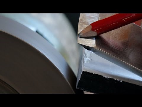 Richard Raffan Sharpening a Skew Chisel