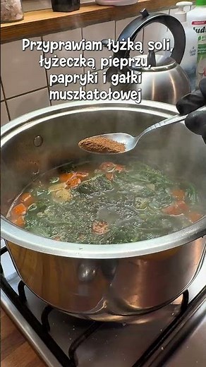 Zupa z pokrzywy