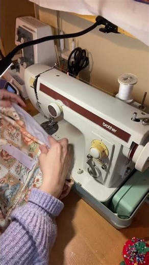 A simple Japanese-style no tie apron ✂️ quick and easy present ideas #sewing #diy