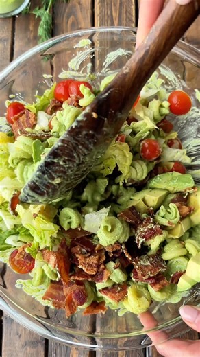 2.3K views · 12 reactions | This easy BLT pasta salad recipe is unique with it’s creamy basil dressing and fun shaped pasta. Load it up with salty, crispy bacon, juicy tomatoes and don’t forget the smokey cheddar cheese! BBQ side dishes are jealous when our best pasta salad shows up!肋塞 Check it out here: https://ohsweetbasil.com/blt-pasta-salad-recipe/#search/q=charro%20b #ohsweetbasil #recipe #blt #pastasalad #dinner #spring #summer | Sweet Basil | Facebook