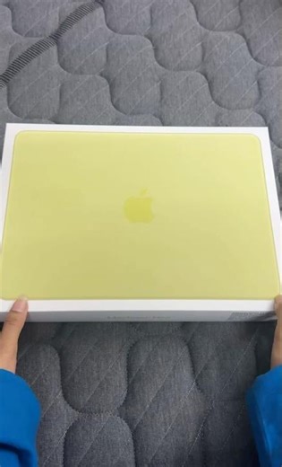 Apple MacBook Neo Citrus 🍋 ASMR Unboxing | 512GB ✨ #shorts #unboxing #apple #asmr #fyp