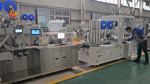 Looking for higher production capacity of wet wipes machine? Choose a 12-roll wet wipe machine. 👉 From raw material folding → adding liquid → stacking → packaging, the entire process is automated and integrated. Based on liquid which you upload into this machine, you can produce different function wet wipes. like baby wet wipes, cleaning wet wipes, makeup remover wet wipe, hygiene wipes, etc. Based on stacking times which you set on this machine PLC, you can producd 60pcs, 72pcs, 80pcs, 90pcs, 