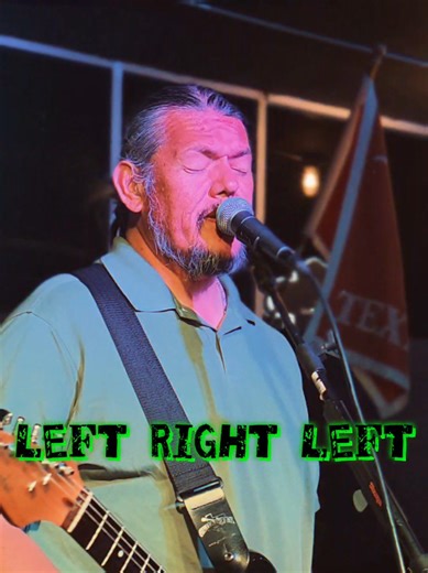 *SATURDAY* Join us this weekend as we bring back LEFT RIGHT LEFT! They'll be rocking all the best 90s and 2000s grunge, alternative, and rock hits 🎶🎸 Make your plans NOW! #corpuschristi #livemusic #rock #trending #music