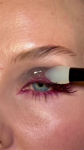 Discover the Infinity Glass by LH Cosmetics