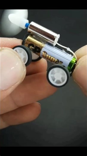 Super Fast Mini Motor Toy 😲 | Battery Powered DIY Jugaad 🔥 #experiment
