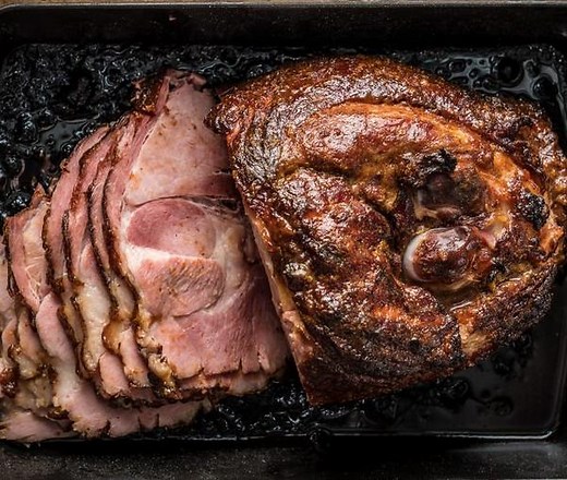 Roasted Ham with Apricot Sauce Recipe | Traeger Grills