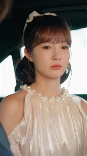 Running from a marriage she feared, she never expected him to chase her. But once he chose her, he made sure the whole world knew she belonged by his side. #ChineseDrama #MarriageTwist #RomanticDrama #StarHouse | Star House