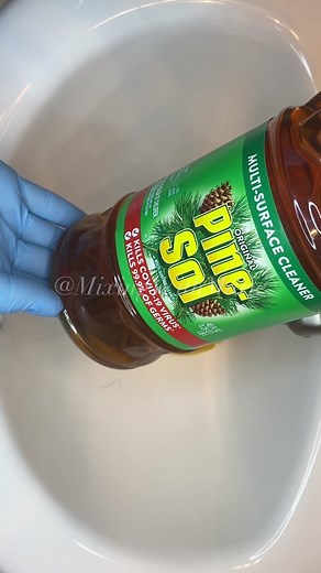 Simple OG Pinesol & Ajax Powder .. once again i swore i saw this on my request post and i cant find it 😒 #mixingwithmarie #fyp #ogpinesol #ajaxpowder #softscrub