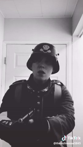 When you raid a trench to find the sniper but are surprised with a moral dilemma #ww1 #battleofthecentury #verdun #fakegun FAKE GUN