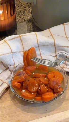 🥕Brown Sugar Carrots (with holiday spices!)