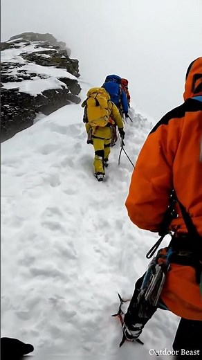 Whiteout in Everest’s Death Zone | Don’t Do Things That Put You in Danger #everest #climbing #shorts