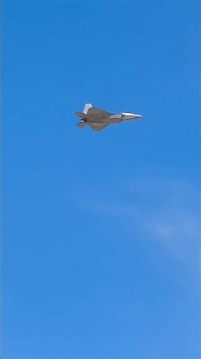 The F-22 Raptor's tail slide maneuver!