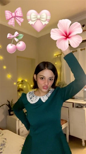 How to add these cute stickers on video