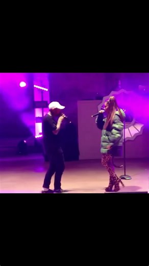 a hidden gem :) | mac miller - my favorite part ft. ariana grande ♡ | live performance at red socks 2016 | #arianagrande #macmiller #maciana #ariana #viral