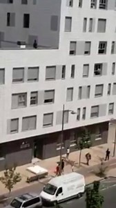 DIOS TIENE SIEMPRE SU EJÉRCITO ORANDO POR TI, AUNQUE MUCHAS VECES PIENSEN QUE ESTÁMOS SOLOS, ATRAPADOS EN SITUACIONES DIFÍCILES, DIOS SIEMPRE NOS CUIDA, HAY ALGUIEN ORANDO POR TI AUNQUE NO LO SEPAS HAY ALGUIEN CLAMANDO POR TU VIDA. NO IMPORTA EL TAMAÑO DEL PROBLEMA QUE ESTÉS PASANDO, EL SEÑOR JESUSCRISTO TE AMA Y JAMÁS TE DESAMPARARÁ. | Octavio Jesùs Castillo