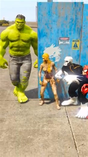 zombies 🧟‍♂️ run away from king hulk short50 #hulk #spiderman