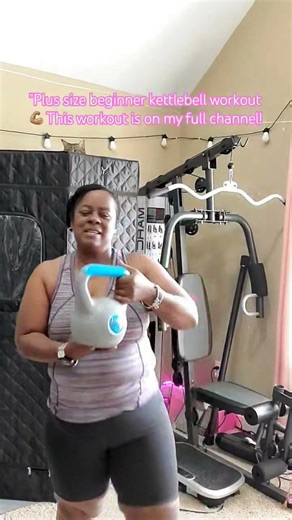Beginner Kettlebell Workout, Plus Size Friendly! #kettlebellworkout #ytshorts #plussizefitness