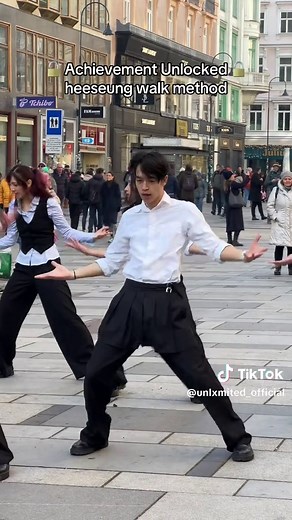Heeseung Walk Method: K-Pop Dance Cover Guide