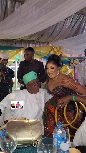 Macaulay Molara on Instagram: "Aderayo Asake Olori Biobaku, Toronto🇨🇦 Big Babe 🔥didn’t just traveled down to Nigeria 🇳🇬to celebrate her 40th ,she shut down Abeokuta, Nigeria in grand style 🇳🇬🔥@derrysfood_canada From Canada to the heartbeat of Ogun State, this was an extravagant, exclusive, expensive, lush, and immaculately organized luxury celebration that spoke nothing but class, power, and influence. Every detail screamed excellence 👌 from the flawless décor to the premium coordinatio