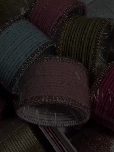 Exploring Emotions Through Art | Expressing Feelings Through Paint