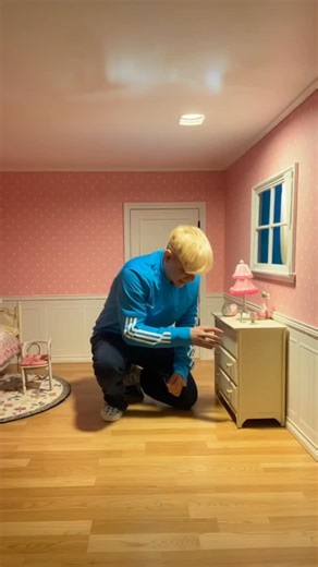 Pedro Morbeck on Instagram: "Searching for the Key to Escape the Dollhouse #dollhouse #surreal #escape #miniature #fantasy dreamlike tinyworld"