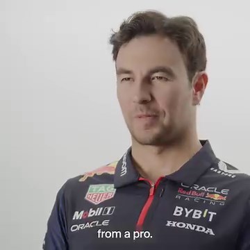 We asked Oracle Red Bull Racing drivers Max Verstappen and Sergio Perez to share a few of their favorite #Zoom Pro Tips…from the pros. Did you know that you can easily set reminders for messages in #Zoom Team Chat? Don’t just take it from us, let Checo show you how it’s done. ⏱️ #redbullracing #F1 | Zoom