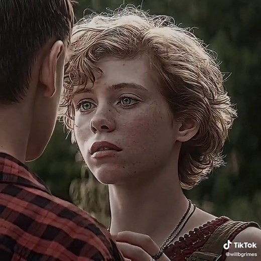 #BEVERLYMARSH 𝄈︎ I wish gingers were real 🫢 #williambyersprotector #beverlymarshedit #beverlymarshit #it #itmovie #it2017 #it2017edit #itedit #sophialillis #sophialillisedit #fyp